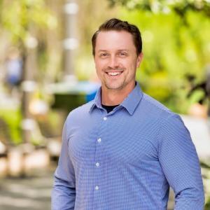 Tim Collins headshot
