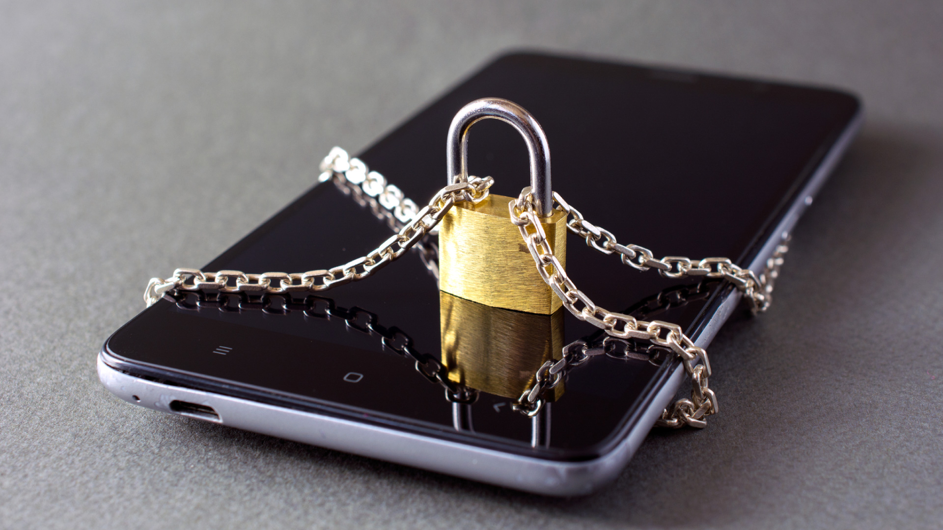 protect mobile phone users